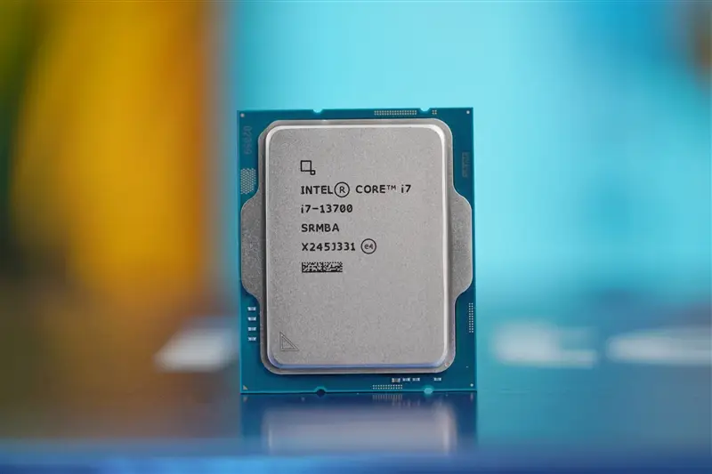 酷睿i7-8709G Intel与AMD联合打造的酷睿i7-8709G处理器性能剖析：性能卓越，融合CPU与GPU的独特魅力  第9张