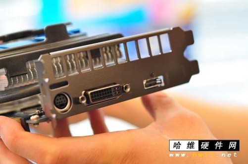 GT710显卡接口大揭秘：HDMI vs DVI VGA，哪款更值得选用？  第2张