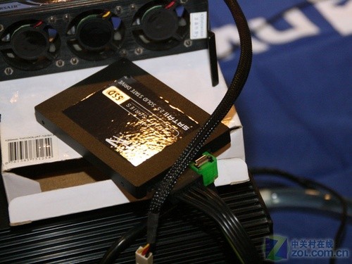 NVIDIA9800GT显卡五彩花屏问题原因及解决方案探究  第1张