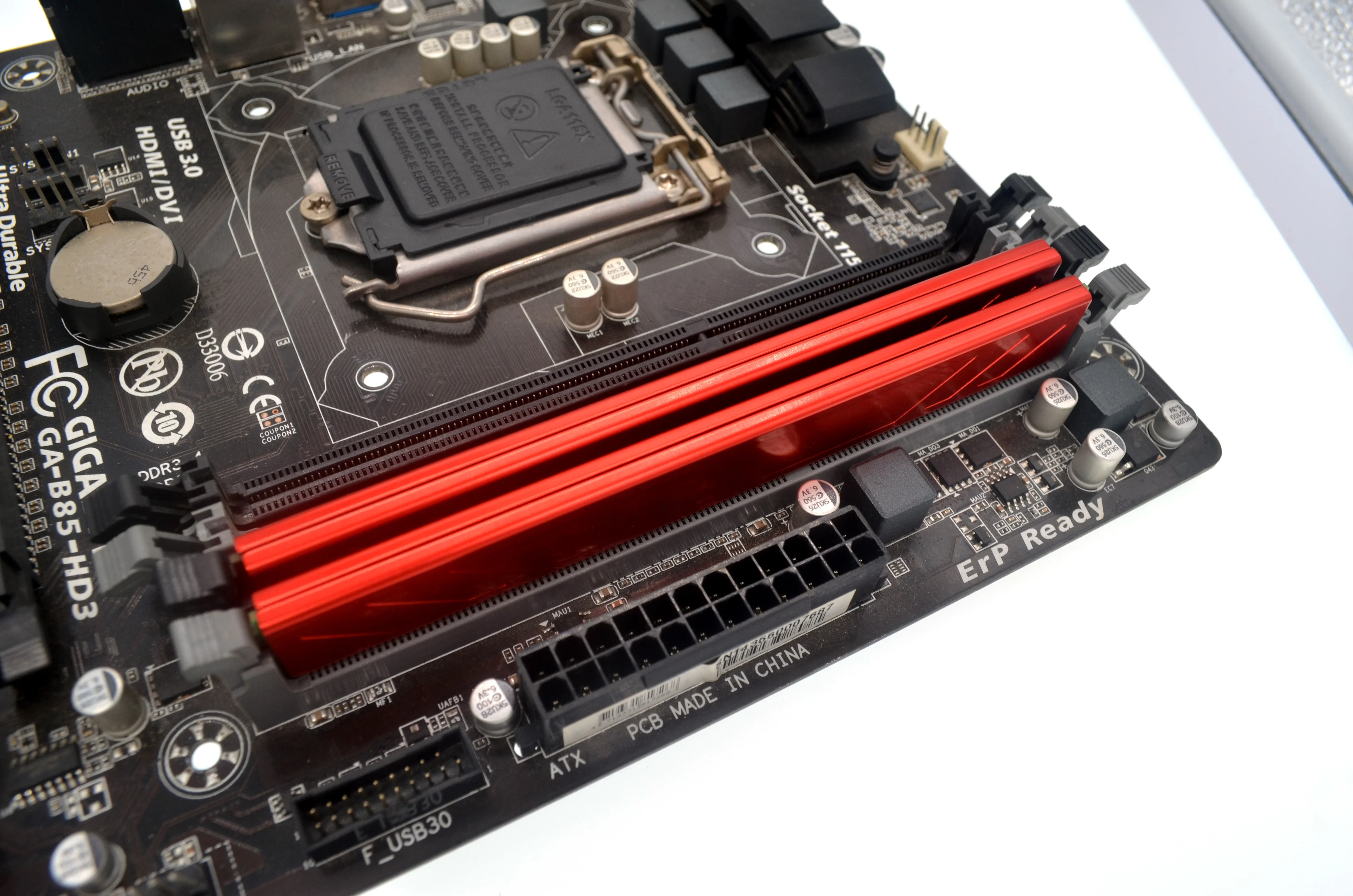 电脑不装DDR6 DDR6内存：性能巅峰还是成本之争？  第8张