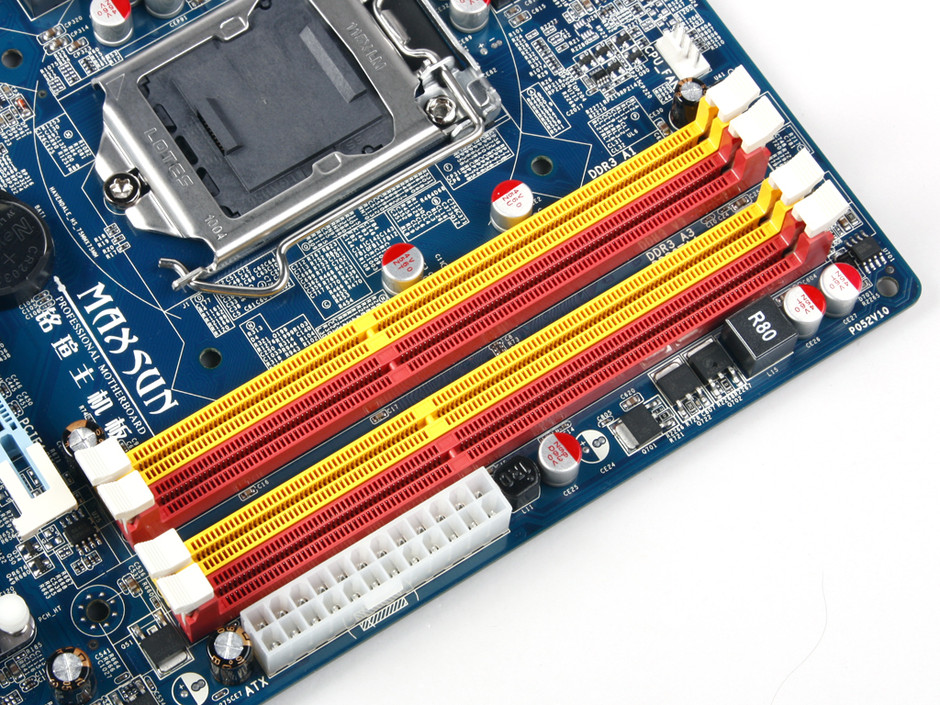 DDR3和DDR2内存究竟谁更胜一筹？揭秘尺寸、性能、兼容性的区别  第3张