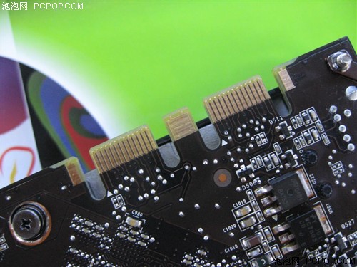 GT650M显卡HDMI接口深度解析：性能特点、应用范围与使用技巧全面比对  第5张