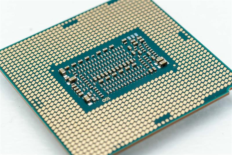 深度解析Intel酷睿i3-10300处理器：性能表现、应用领域与未来发展趋势  第4张